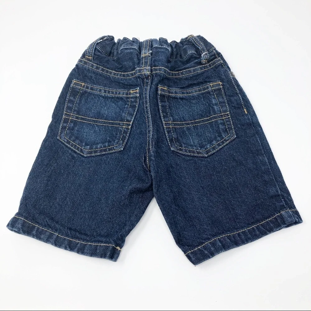 OshKosh Bgosh tears holes